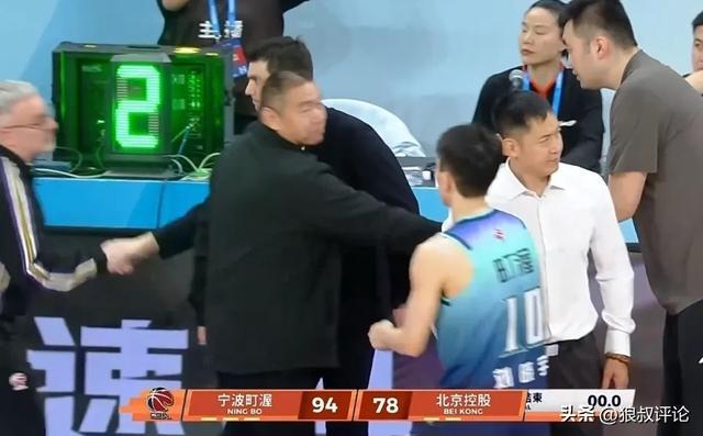 leyu团队-张庆鹏：这个赛季满怀希望到经历各种困难 没有完成北京球迷的希望